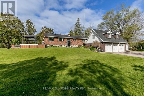 5427 Ravenshoe Road, East Gwillimbury, ON - Outdoor