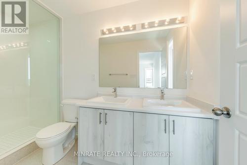 62 Delano Way, Newmarket, ON - Indoor Photo Showing Bathroom