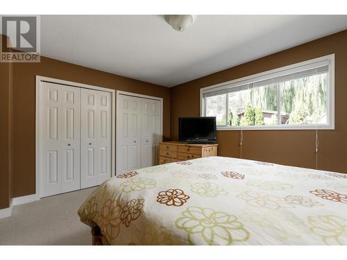 372 Mctavish Road, Kelowna, BC - Indoor Photo Showing Bedroom