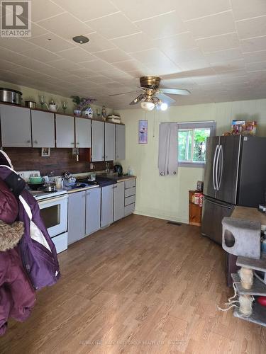 4 Mathison Street E, Havelock-Belmont-Methuen (Havelock), ON - Indoor Photo Showing Kitchen