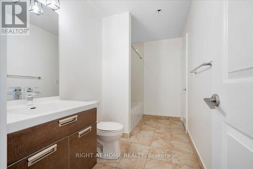 4204 - 28 Ted Rogers Way, Toronto (Church-Yonge Corridor), ON - Indoor Photo Showing Bathroom