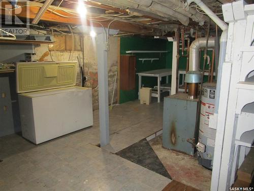 106 2Nd Street W, Lafleche, SK - Indoor Photo Showing Basement