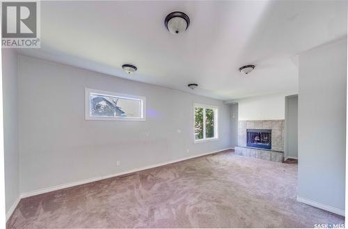 622 31St Street W, Saskatoon, SK - Indoor With Fireplace