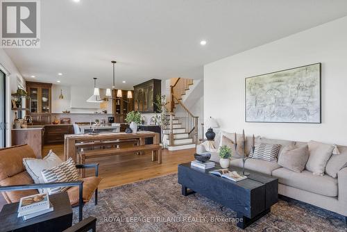 57 Greenbrier Ridge, Thames Centre (Dorchester), ON - Indoor Photo Showing Living Room