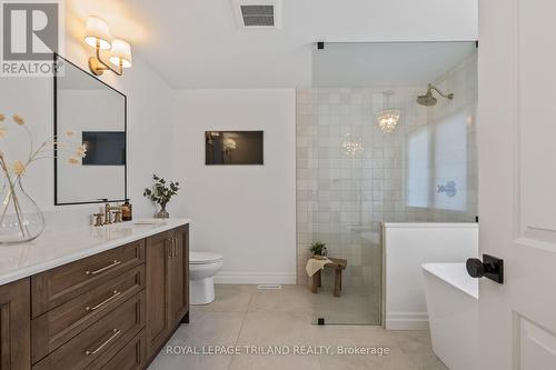 57 Greenbrier Ridge, Thames Centre (Dorchester), ON - Indoor Photo Showing Bathroom