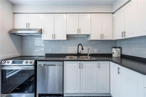 384 Limeridge Road E|Unit #11, Hamilton, ON - Indoor Photo Showing Kitchen With Double Sink