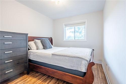 384 Limeridge Road E|Unit #11, Hamilton, ON - Indoor Photo Showing Bedroom