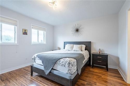 384 Limeridge Road E|Unit #11, Hamilton, ON - Indoor Photo Showing Bedroom