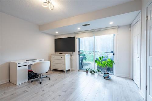 384 Limeridge Road E|Unit #11, Hamilton, ON - Indoor Photo Showing Other Room