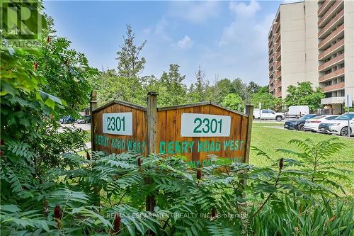 1005 - 2301 Derry Road W, Mississauga (Meadowvale), ON - Outdoor