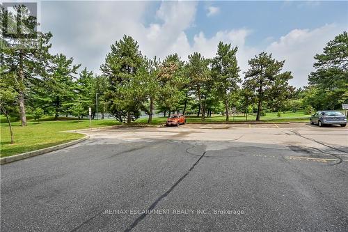 1005 - 2301 Derry Road W, Mississauga (Meadowvale), ON - Outdoor