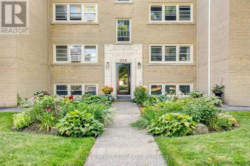 16 - 288 Reynolds Street, Oakville, ON - Outdoor