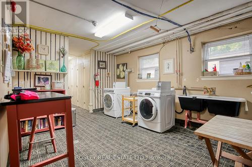 16 - 288 Reynolds Street, Oakville (Old Oakville), ON - Indoor Photo Showing Laundry Room