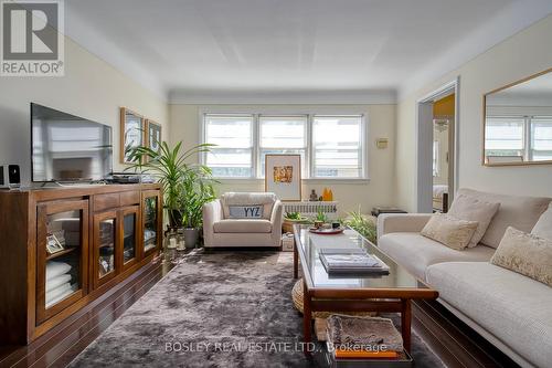 16 - 288 Reynolds Street, Oakville (Old Oakville), ON - Indoor Photo Showing Living Room