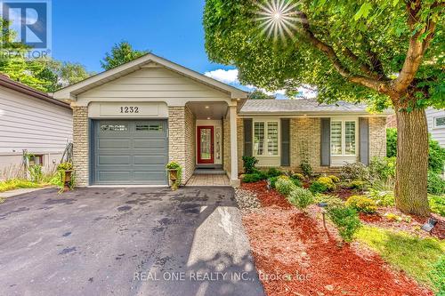 1232 Falgarwood Drive, Oakville, ON - Outdoor With Facade