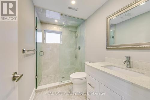 1232 Falgarwood Drive, Oakville, ON - Indoor Photo Showing Bathroom