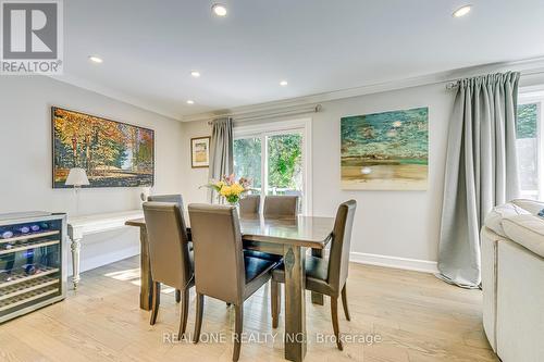 1232 Falgarwood Drive, Oakville (Iroquois Ridge South), ON - Indoor Photo Showing Dining Room