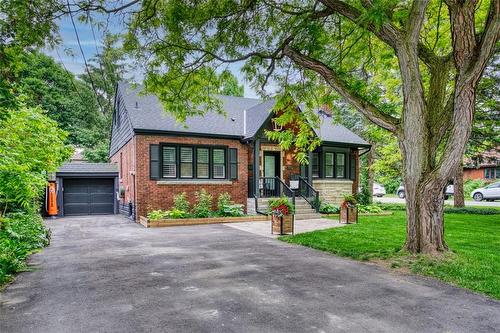 190 Townsend Avenue, Burlington, ON - Outdoor With Facade