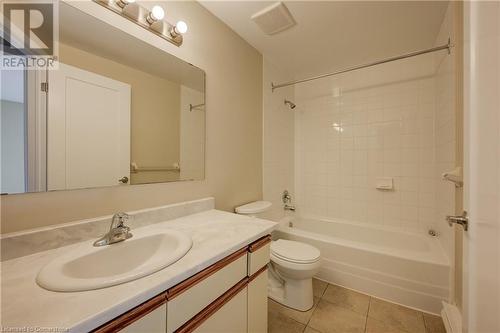 476 Kingscourt Drive Unit# 20, Waterloo, ON - Indoor Photo Showing Bathroom