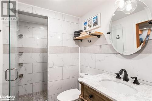 3 Lambs Lane, Fenelon Falls, ON - Indoor Photo Showing Bathroom