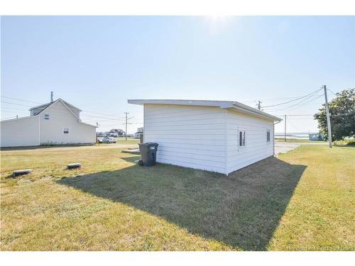 1993 Chatillon St, Maisonnette, NB 