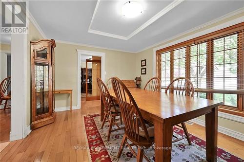 78 Valleyview Drive, Hamilton, ON - Indoor Photo Showing Dining Room