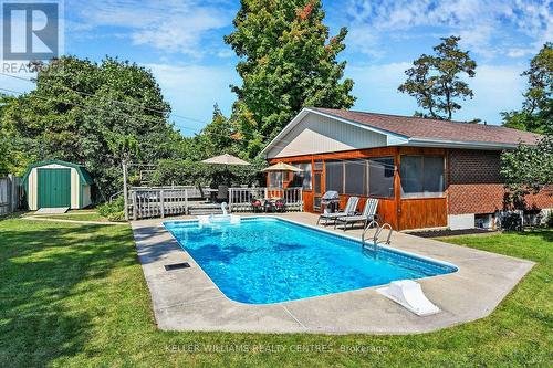 121 Queen Street, Kawartha Lakes, ON - Outdoor With In Ground Pool