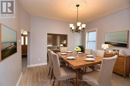 86 Earl Street, Hamilton, ON - Indoor Photo Showing Dining Room