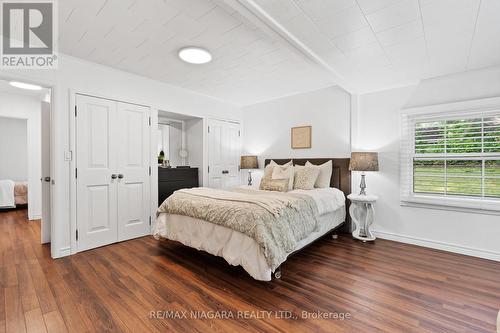 4886 Boughman Lane, Fort Erie, ON - Indoor Photo Showing Bedroom