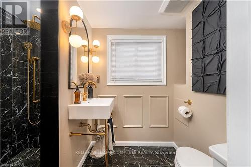 40 South Main Street, Thorold, ON - Indoor Photo Showing Bathroom