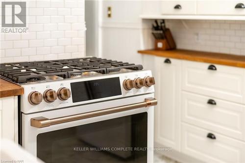 40 South Main Street, Thorold, ON - Indoor Photo Showing Kitchen