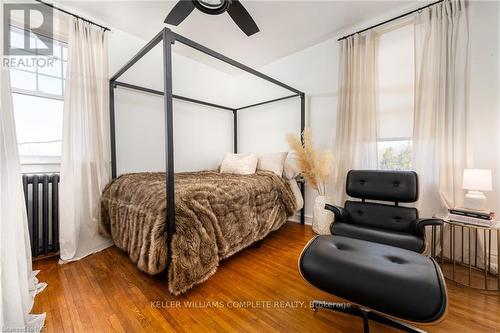 40 South Main Street, Thorold, ON - Indoor Photo Showing Bedroom