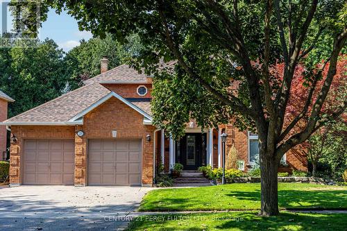 28 White Cliffe Drive, Clarington (Courtice), ON - Outdoor With Facade