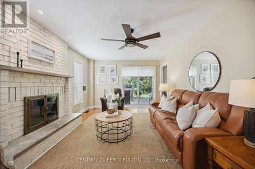 28 White Cliffe Drive, Clarington (Courtice), ON - Indoor Photo Showing Living Room With Fireplace