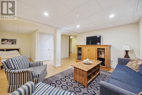 28 White Cliffe Drive, Clarington (Courtice), ON - Indoor Photo Showing Other Room