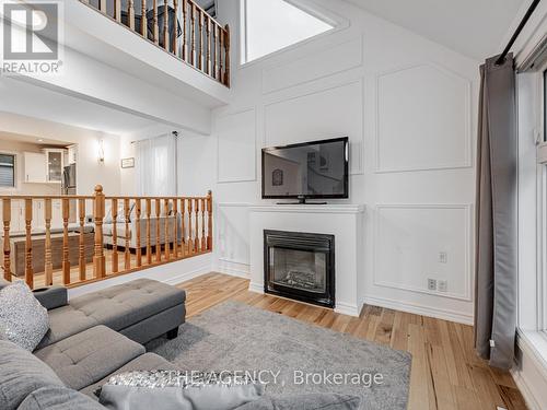 14829 Ninth Line, Whitchurch-Stouffville, ON - Indoor Photo Showing Living Room With Fireplace