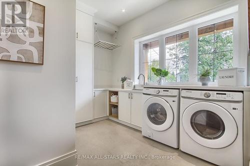 27088 Kennedy Road, Georgina (Historic Lakeshore Communities), ON - Indoor Photo Showing Laundry Room