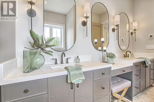 27088 Kennedy Road, Georgina (Historic Lakeshore Communities), ON - Indoor Photo Showing Bathroom