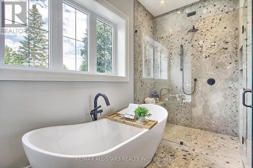 27088 Kennedy Road, Georgina (Historic Lakeshore Communities), ON - Indoor Photo Showing Bathroom