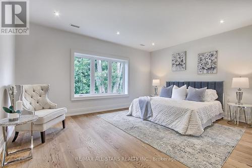 27088 Kennedy Road, Georgina (Historic Lakeshore Communities), ON - Indoor Photo Showing Bedroom