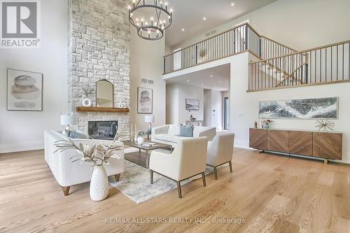 27088 Kennedy Road, Georgina (Historic Lakeshore Communities), ON - Indoor Photo Showing Living Room With Fireplace