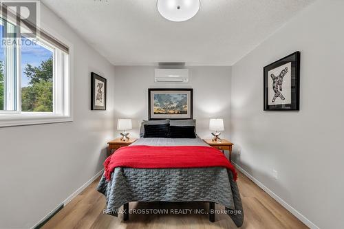 226 Thornton Avenue, Essa, ON - Indoor Photo Showing Bedroom