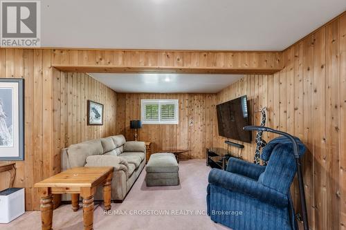 226 Thornton Avenue, Essa, ON - Indoor