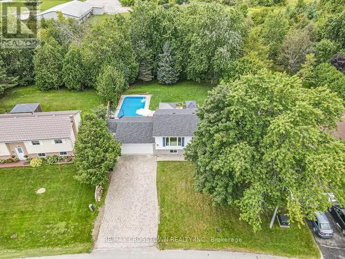 226 Thornton Avenue, Essa, ON - Outdoor