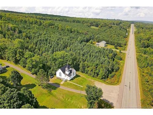 6682 Route 102, Prince William, NB 