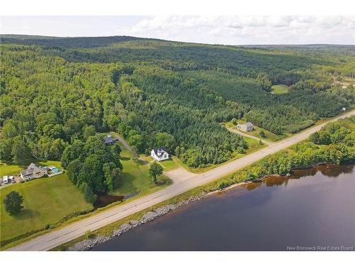 6682 Route 102, Prince William, NB 