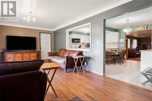 6600 Malden, Lasalle, ON - Indoor Photo Showing Living Room