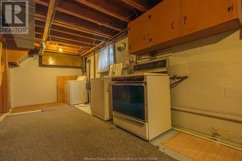 107 George Avenue, Wheatley, ON - Indoor Photo Showing Laundry Room