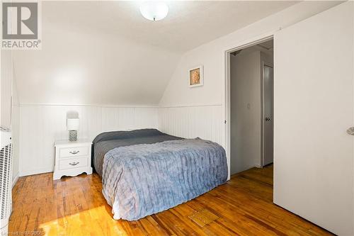 708 5Th Street E, Owen Sound, ON - Indoor Photo Showing Bedroom