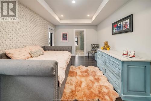 406 Thompson Ave, Amherstburg, ON - Indoor Photo Showing Bedroom